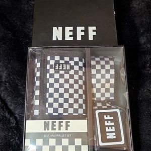NWT  NEFF matching Wallet and Belt giftset